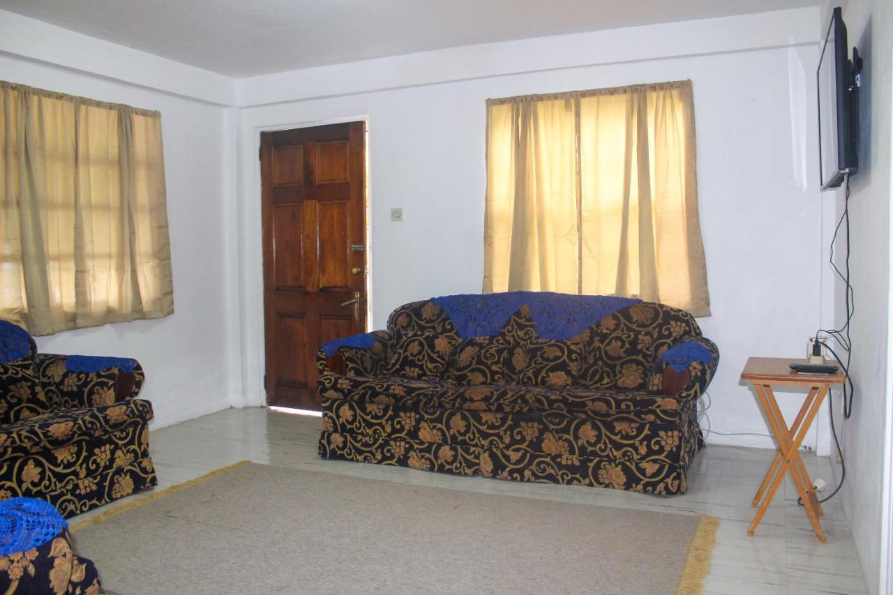 Comfort Air B & B Mount Gay Екстериор снимка
